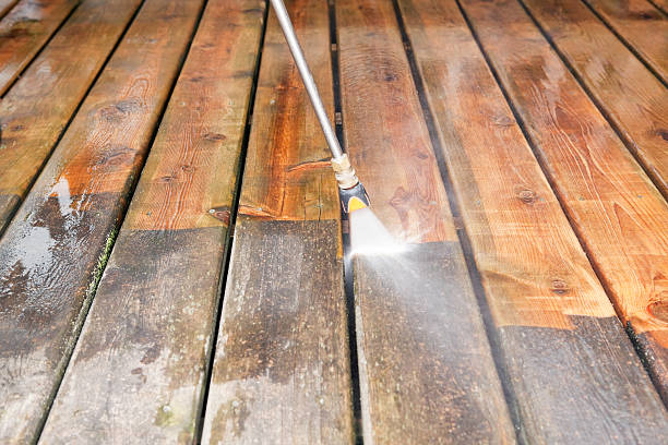 Best Pressure Washing Cost  in Rock Island, IL